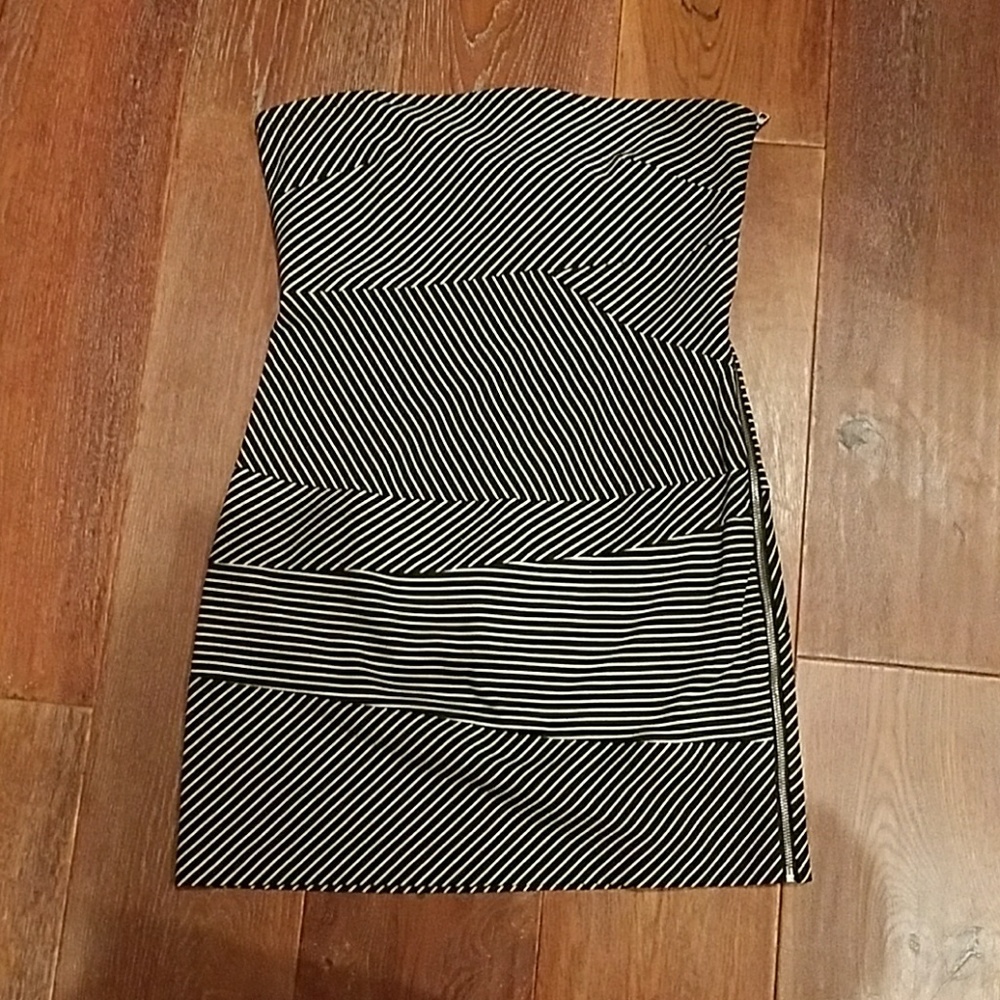 Banana Republic Stripe Strapless Tube Dress